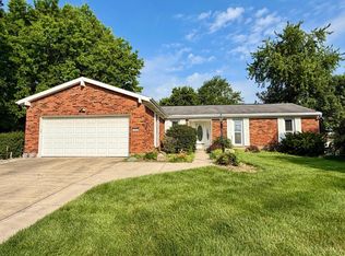 12005 Elkridge Dr, Cincinnati, OH 45240