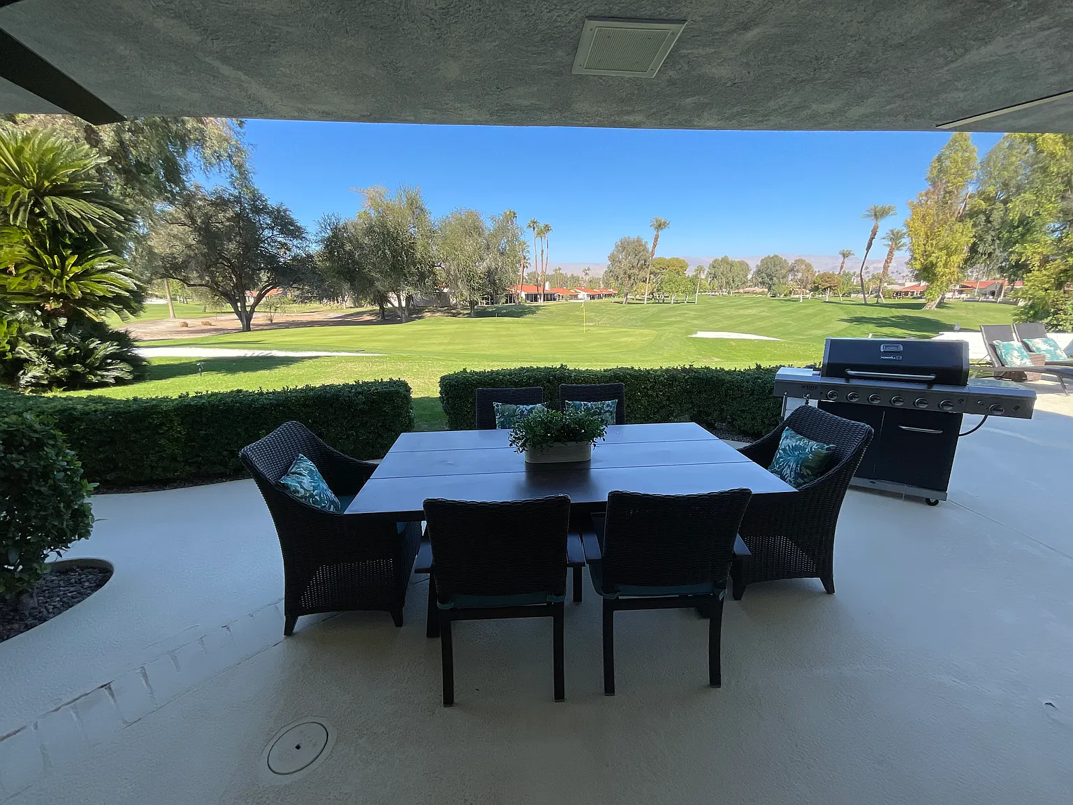 3 bed, 2748 sqft, $7,000 — Photo 3