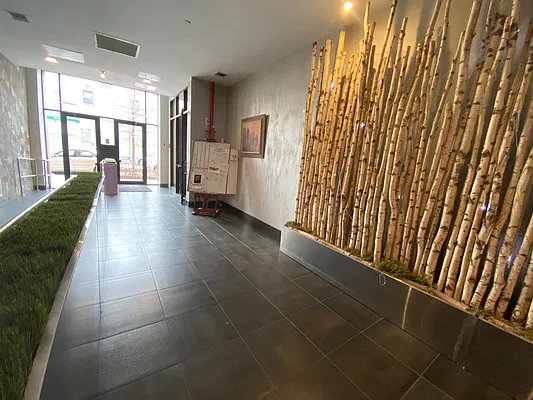 Rented by City Vista Inc | media 20
