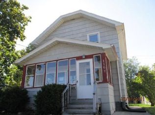 1109 Lincoln Ave, Waukesha, WI 53186