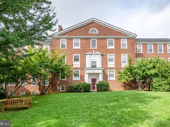 3520 39th St NW APT A655, Washington, DC 20016