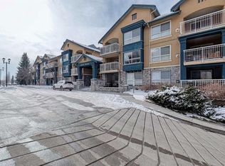 25 E Richard Pl SW #219, Calgary, AB T3E 7N1