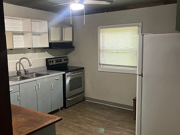 4th image of 22204 SE 61st Ave