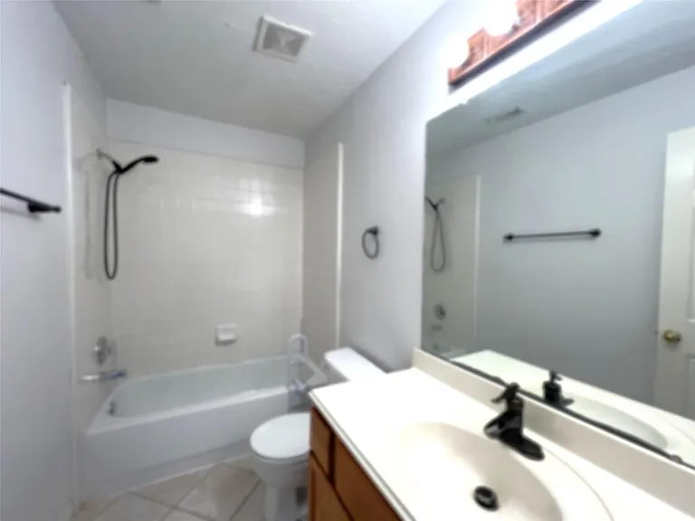 6839 Catarina Cir — Photo 24