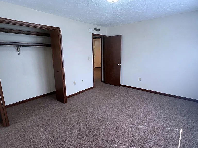 509 Oak Glen Dr #4 — Photo 7