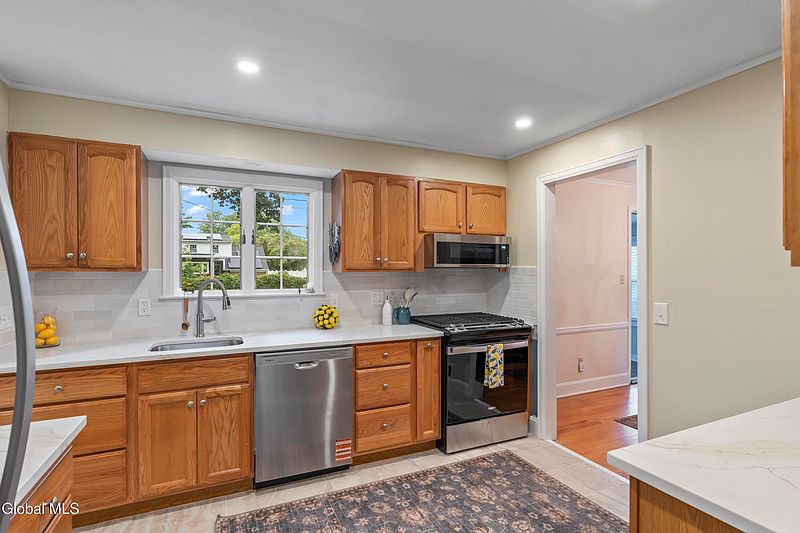 3rd image of 340 S Manning Boulevard