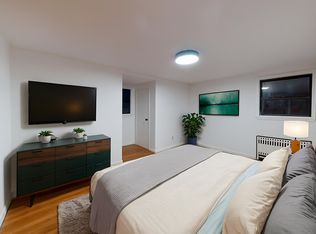 204 Philip Ave Floor 2, Elmwood Park, NJ 07407