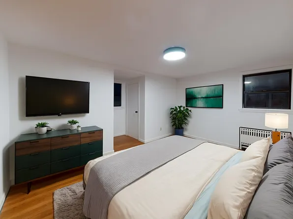 204 Philip Ave Floor 2, Elmwood Park, NJ 07407