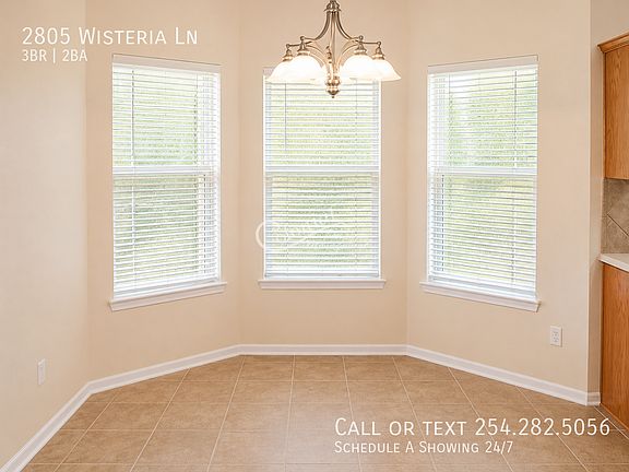 3rd image of 2805 Wisteria Ln