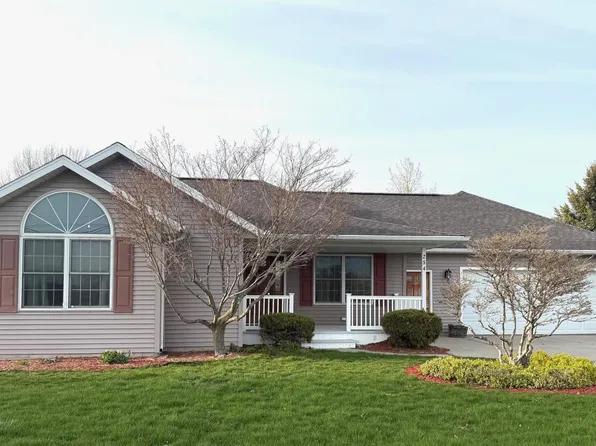 254 W Borton Rd, Essexville, MI 48732