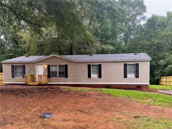 3144 Camden Dr, Anderson, SC 29624
