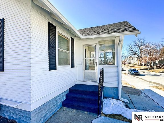 3rd image of 6451 William St