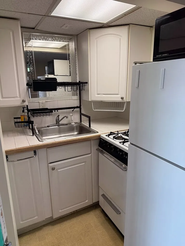 1 bed, $1,400 — Photo 4