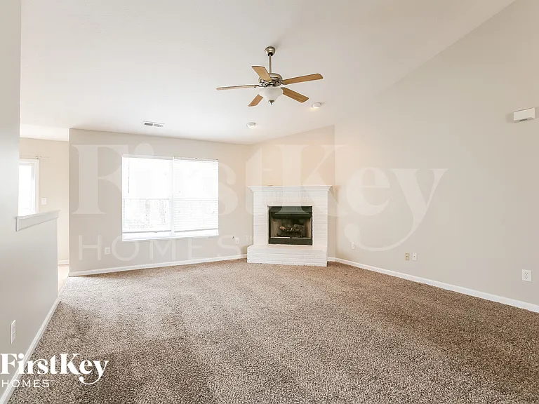 7044 N Mesquite Ct — Photo 4