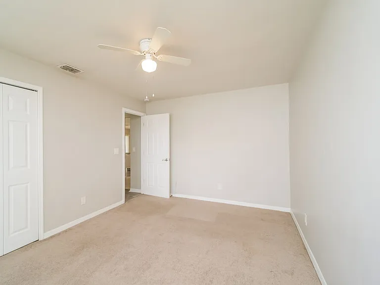 1009 Nicholas Pkwy W — Photo 12