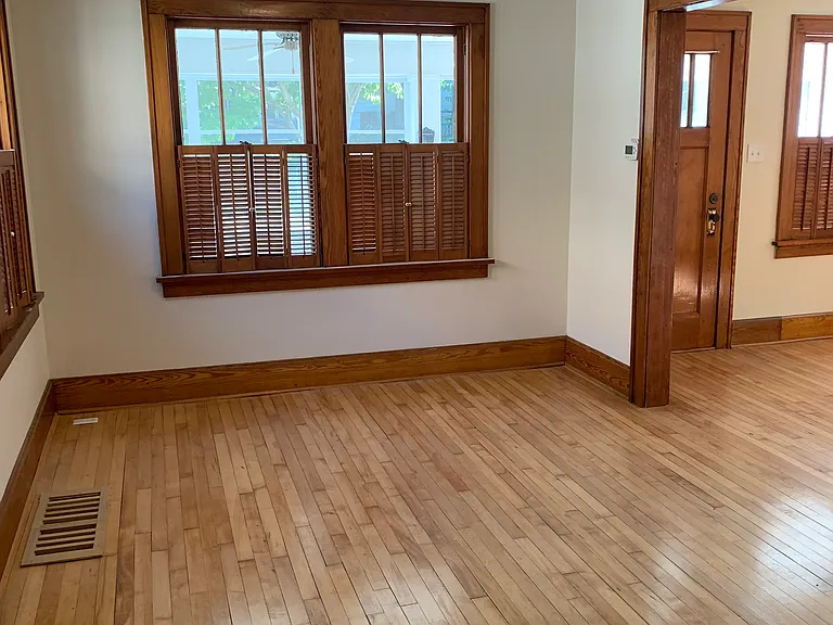 2614 E Dayton St — Photo 5