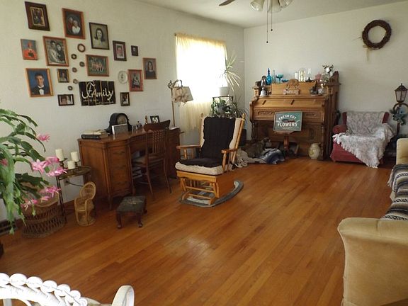 4th image of this home