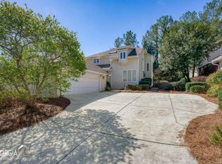 2585 Links End, Roswell, GA 30076