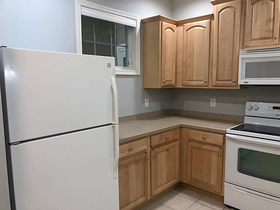 2nd image of 19994 Sandy Bottom Cir Unit 8102