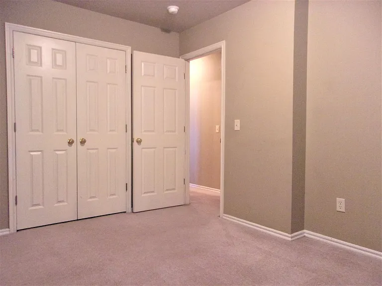 13821 Pawnee Dr — Photo 35