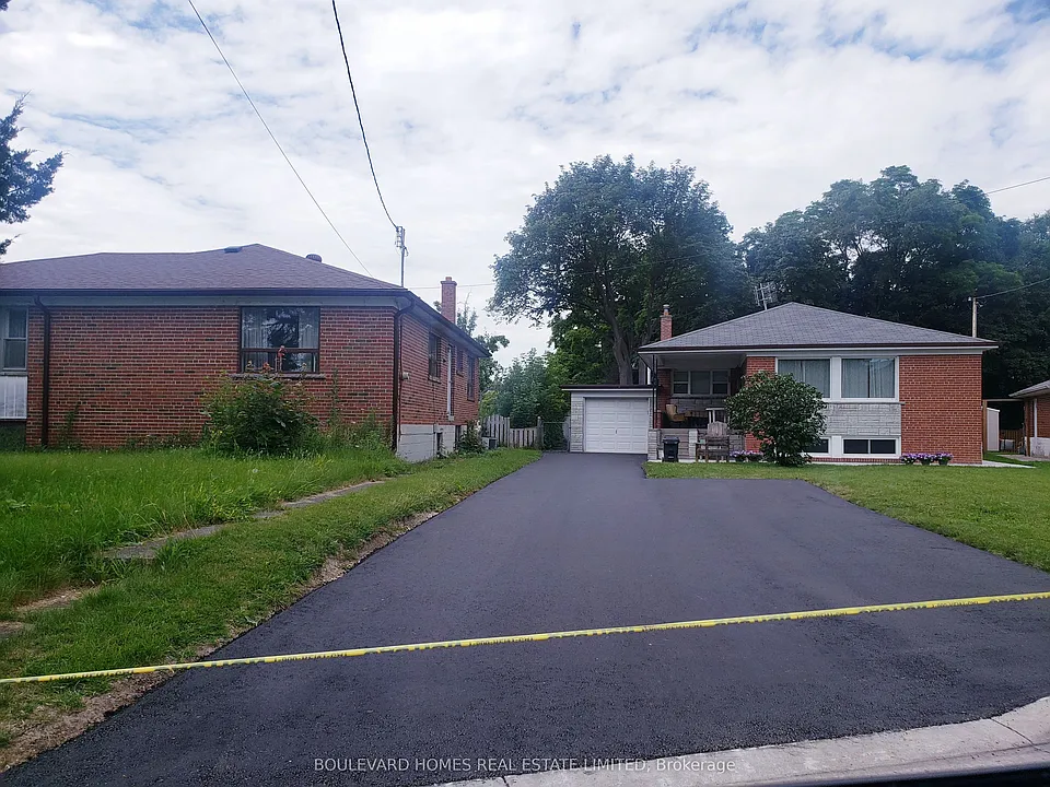 4 Appletree Ct