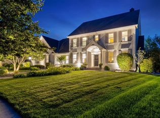 3221 Crestmoor Dr, Woodbury, MN 55125