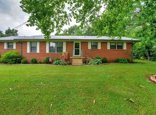 402 S Valley Rd, Shelbyville, TN 37160