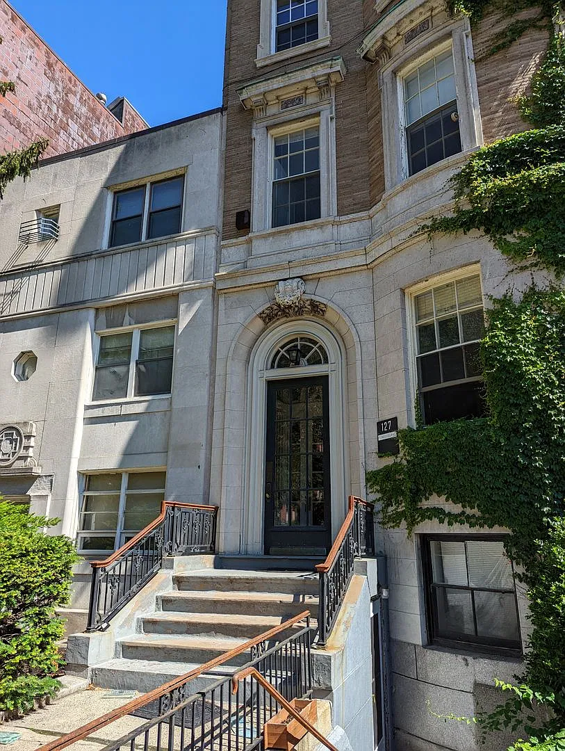 127 Bay State Road — Photo 3