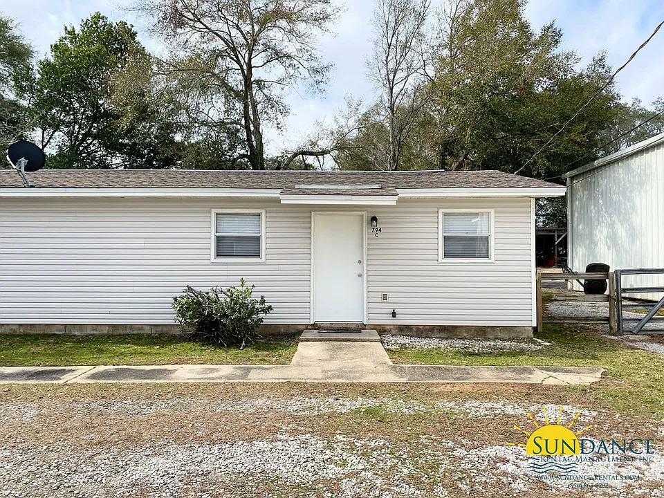 794C Navy St