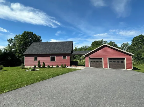 36 Senna Lane, Hinesburg, VT 05461
