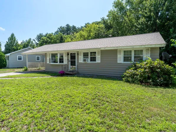 243 Gabrielle Street, Manchester, NH 03103