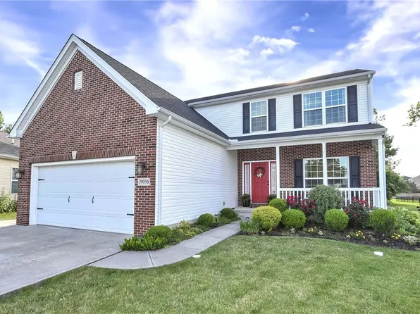 39098 Caistor Dr, Avon, OH 44011