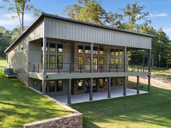 2 Slick Ford Ln, Houston, AL 35572