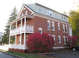 4 Erin St #3, Middletown, CT 06457