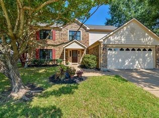 16210 Garden Hill Ln, Houston, TX 77095