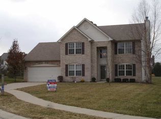 10900 Fairway Ridge Ln, Fishers, IN 46037