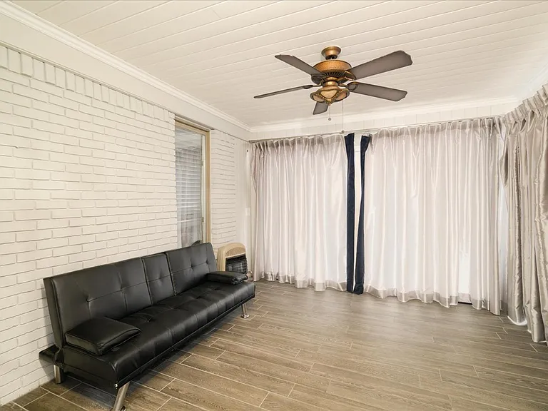 38291 River Park Dr — Photo 13