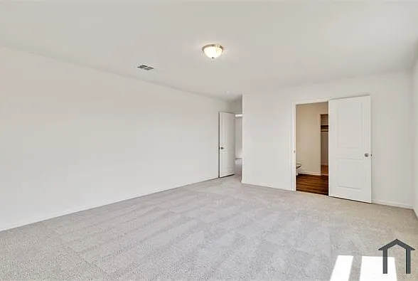 795 Yorkshire Dr — Photo 13