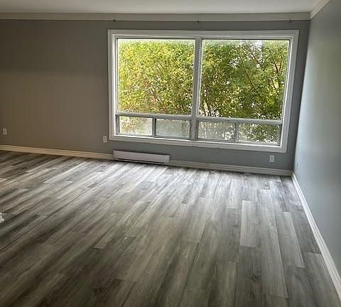 3rd image of 211 Nonquon Rd N #302