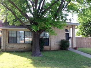 2611 Winter Oak St, Dallas, TX 75227