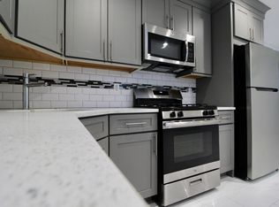 8052 57th St, Ridgewood, NY 11385