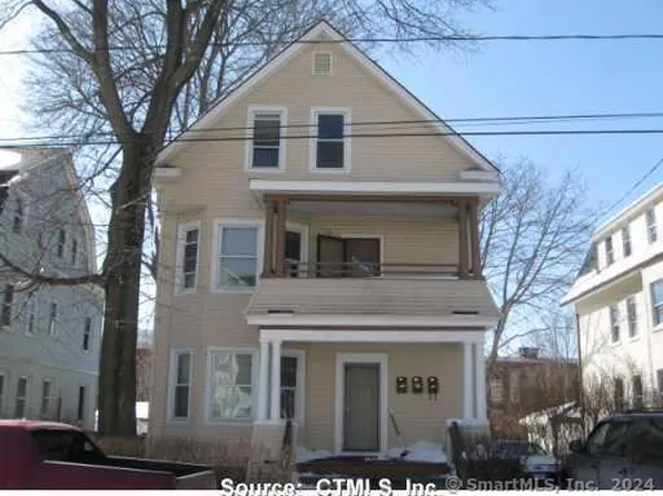 70 Connecticut Avenue, New London, CT 06320