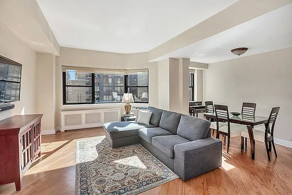 Sold by Compass | media 1