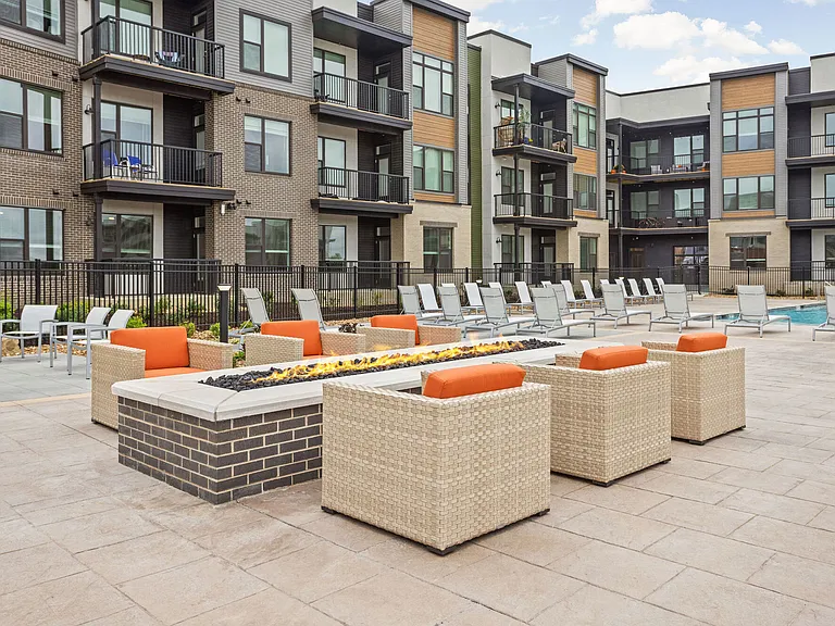 ALTO Apartments of Lenexa — Photo 18