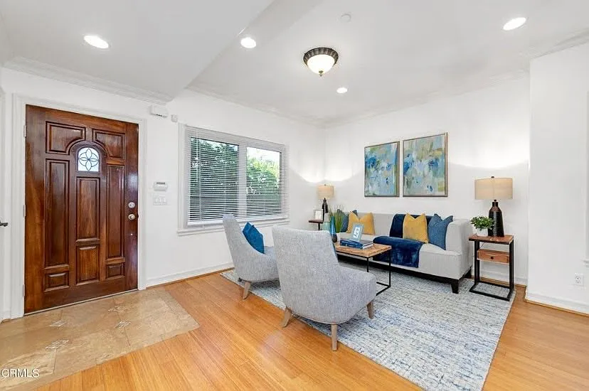 3 bed, 1460 sqft, $4,495 — Photo 4