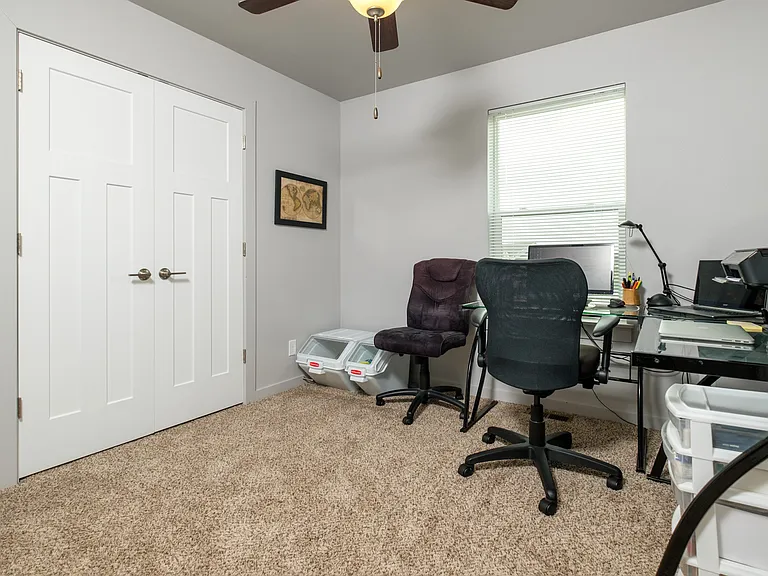 4821 NE Sherman Ln — Photo 8