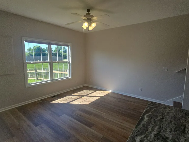 3423 Stoneway Ct — Photo 9