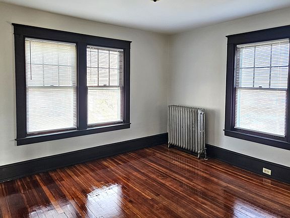 5th image of 1250 E King St APT 2