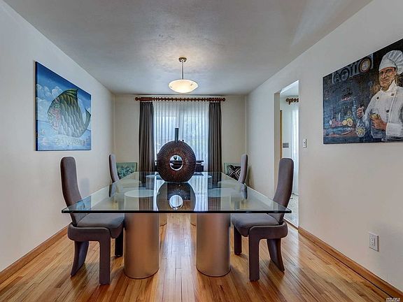 5th image of 109 Scott Dr