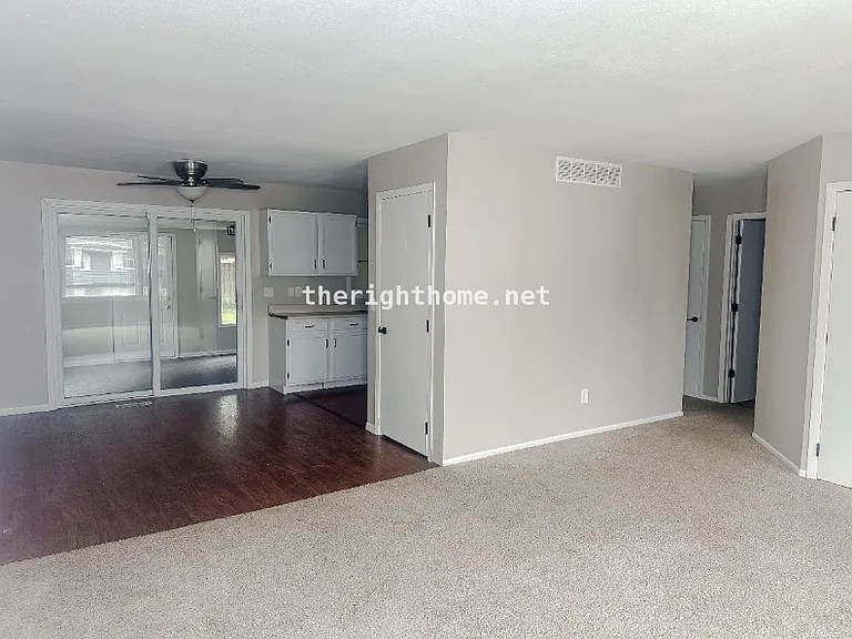 6424 N 68th St — Photo 5